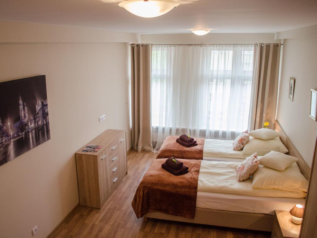 Royal Route 29 Comfort Rooms Krasków Eksteriør bilde