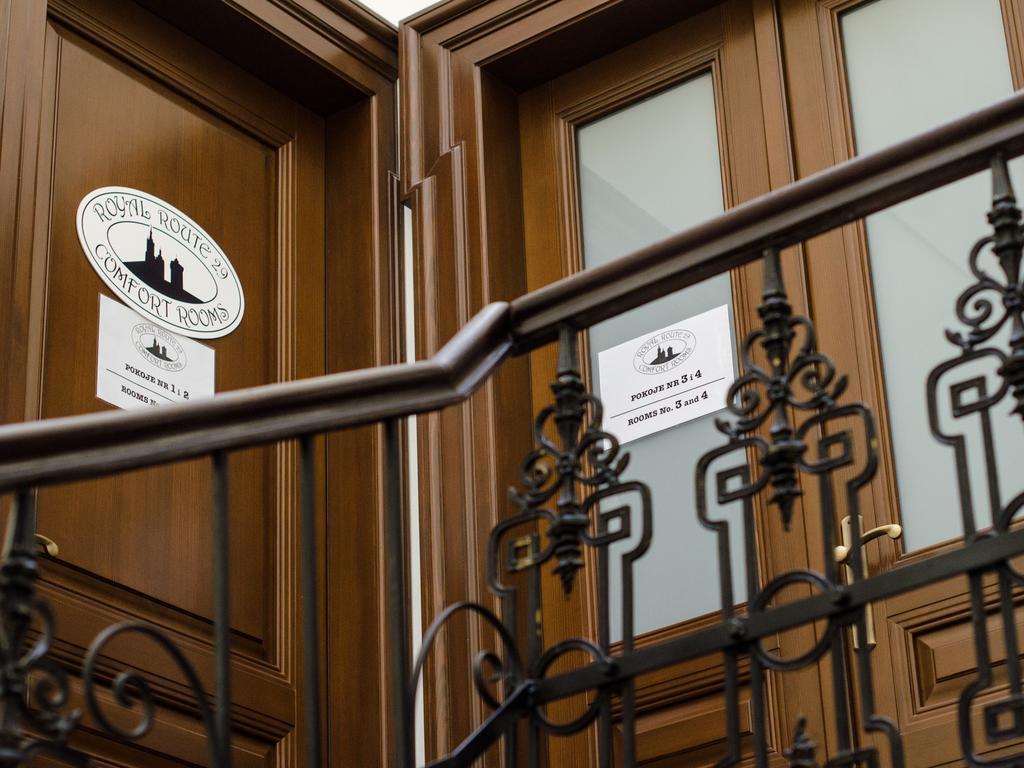 Royal Route 29 Comfort Rooms Krasków Eksteriør bilde
