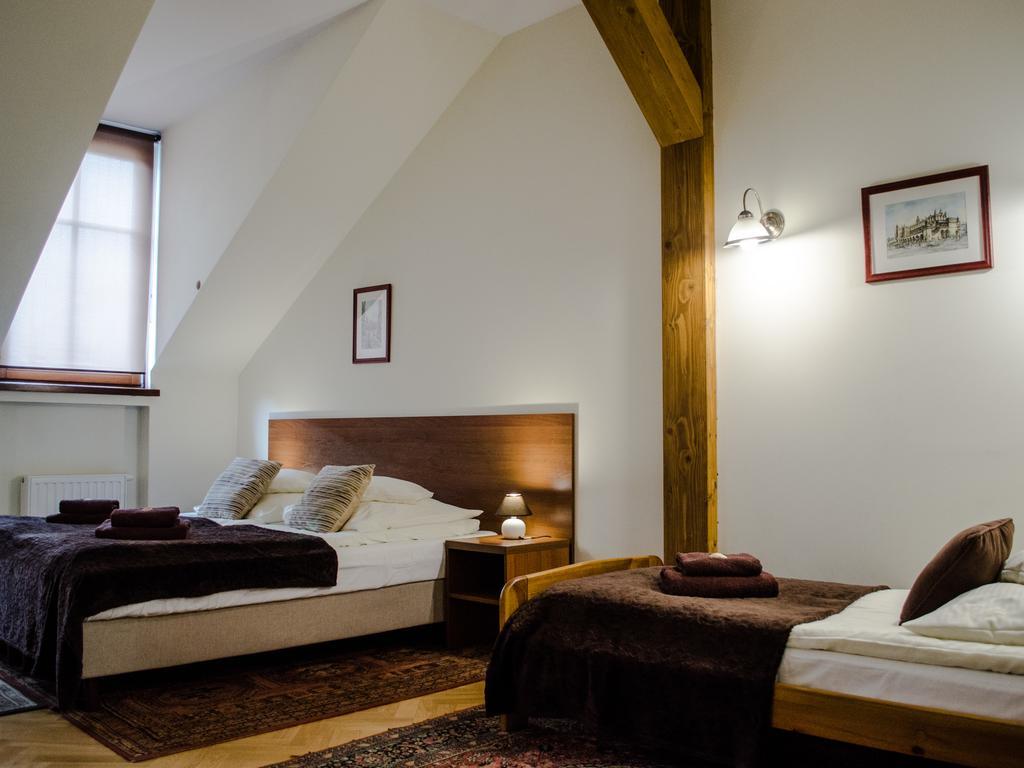 Royal Route 29 Comfort Rooms Krasków Eksteriør bilde